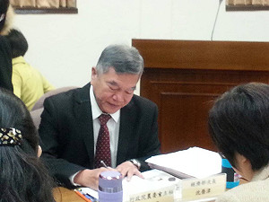 紫光入主IC封測  經次長：審慎評估獨佔問題