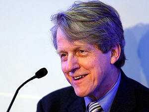 席勒警告苦日子 投資人要多儲蓄