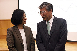 辜朝明：創傷症候群致日本企業不敢投資