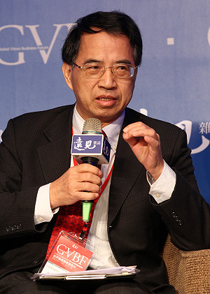 鴻海宣布 邀呂學錦加入集團