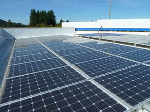 中國太陽能面板需求大增 佔全球33%