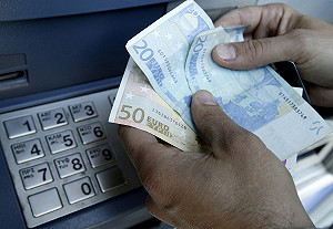 希臘變天  歐元狂貶來到11年新低