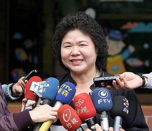 陳菊：自經區不能用於政治分配