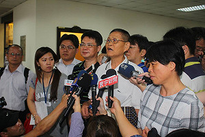 法醫稱仲丘非操練死  洪爸：明眼人說瞎話