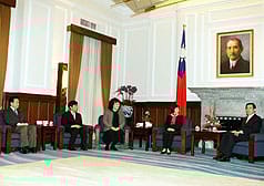 大法官提名爭議  正副總統道歉