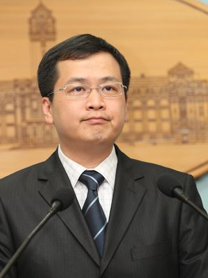 府：審薦小組未討論邵爭議判決