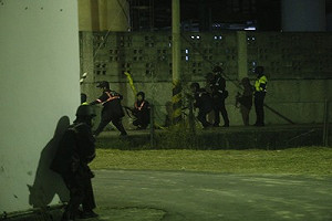 台灣頭一遭  受刑人挾典獄長驚險14小時