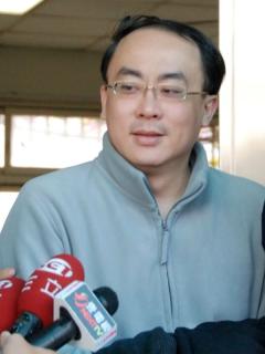 卓伯仲侵占判9年  檢不服提上訴