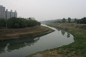 日月光排廢案宣判  罰300萬4人緩刑