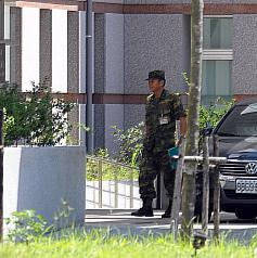 快訊/軍法院裁定范佐憲等3人交保