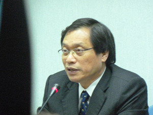 扁移監培德  藍委：最適切處置