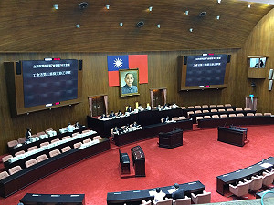 立院三讀  支付命令無確定判決效力