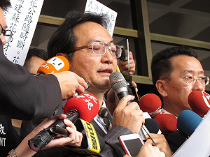 羅秉成：學生守護民主 律師為正義辯護