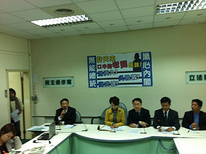 疑隱匿疫情  綠向特偵組告發許天來