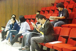 1985聯盟旁聽監督  軍審法修法草案付委