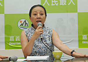 嘉義縣長張花冠涉索賄案  一審無罪