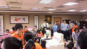 佔領人事總處 收費員自救會36人遭起訴