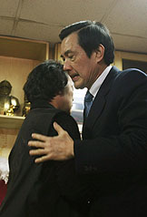 總統親至江家致歉 承諾還公道