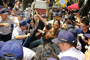 闖服貿公聽會遭判拘役 陳為廷：感到錯愕