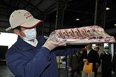 第一批帶骨美牛抵台開箱檢驗  3天後結果出爐