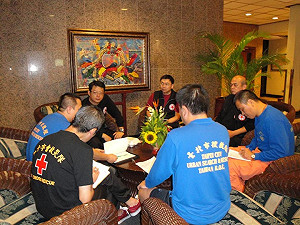 紅十字救難人員   目睹海地災後亂象