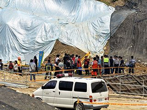 北二高南下54.3公里處再傳土石坍塌