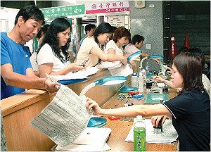 31日最後報稅期限 國稅局收件延長至晚上7點