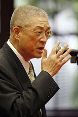吳揆：發明無薪假者  該得諾貝爾獎