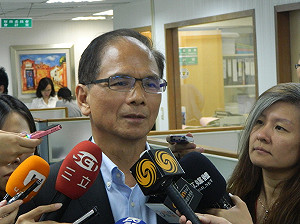 臉友嗆陸生別有居心　游錫堃：無罪推定