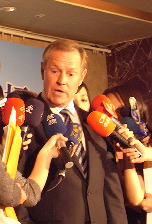 馬祖設賭場 懷德：每人月領8萬不是夢