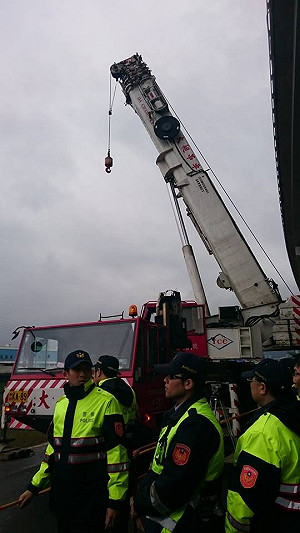 機頭裁河底 土質鬆軟增救援難度