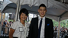 同列百大相見歡  妮豪先後走紅地毯