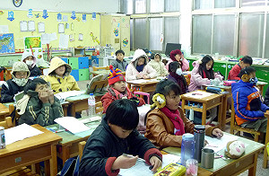 明年寒假1/21放  假期最長30天