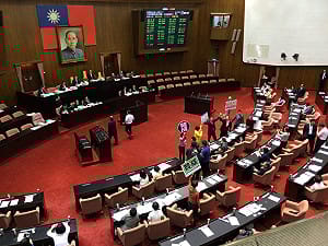 食安法修正 國民黨團4日拼三讀