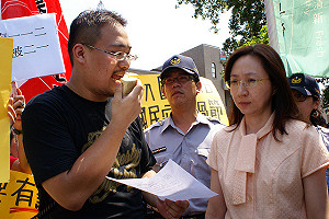 打工時薪太低  勞團籲漲至112元