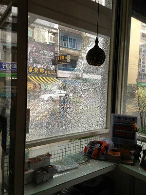 社運人士常聚點  竹南咖啡廳遭砸店