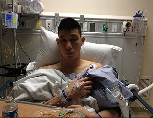 林書豪手術成功  臉書推特分享照片