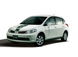 NISSAN 推限量版格紋Mr.TIIDA