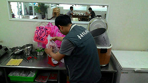 餐廳賣重組肉應標示  新制今天上路