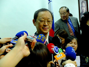 兩岸醫藥協議簽了3年  台新藥仍無法登中