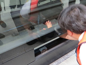 月台門遮蔽緊急安全旋鈕？ 北捷：怕延誤救災