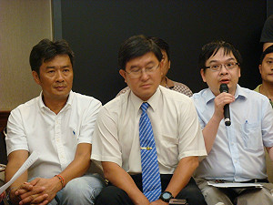 人用疫苗不足  獸醫、寵物美容人人自危