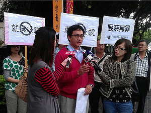 校長禁菸？  民團痛批就業歧視