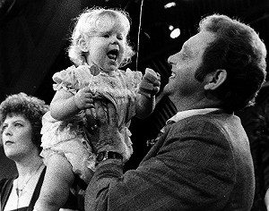 試管寶寶之母 英國婦人萊絲莉辭世