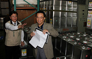 查北海問題油 愛買、桂冠蔥抓餅都中鏢