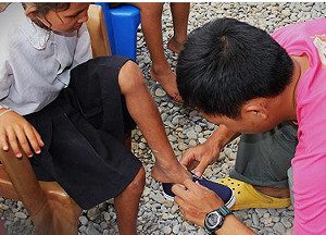 光腳響應無鞋日 4/19為貧童而走