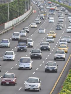 汽燃費超收11億  交通部將退還