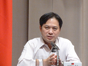 工業局擬10月辦民調  考慮GMP退場機制