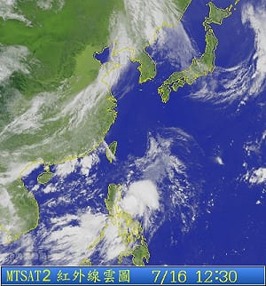 菲近海熱低壓恐成颱  是否撲台待觀察