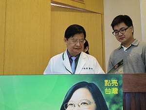 蔡英文醫師後援會提建言  盼凍結醫學生名額